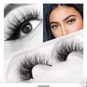 NWT! Black 3D Multilayer False Eyelashes